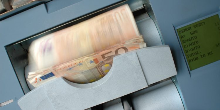 Tether Asset Reserves Figures Record Significant Plunge Compared To 2021