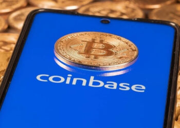 Coinbase Partners with Chainlink Labs to Launch NFT Floor Price Service