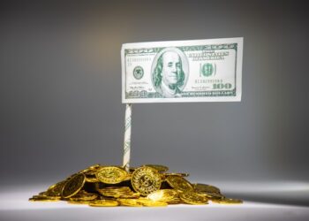 Bitcoin Reclaims $19k As Dollar Falls, Will BTC See More Upside?