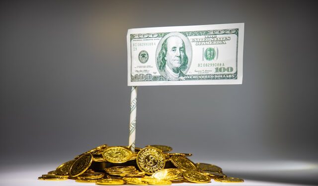 Bitcoin Reclaims $19k As Dollar Falls, Will BTC See More Upside?