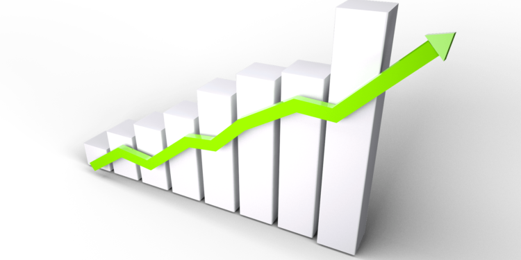 Quant Adds 10% In 24 Hours While Macro Uncertainty Pulls Others