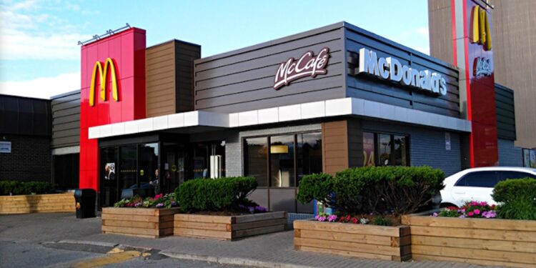 McDonald’s in Swiss Town Accepts Crypto Payments in BTC & USDT