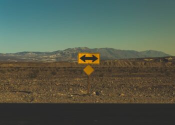 XRP Trades In Red During The Market Uncertainty