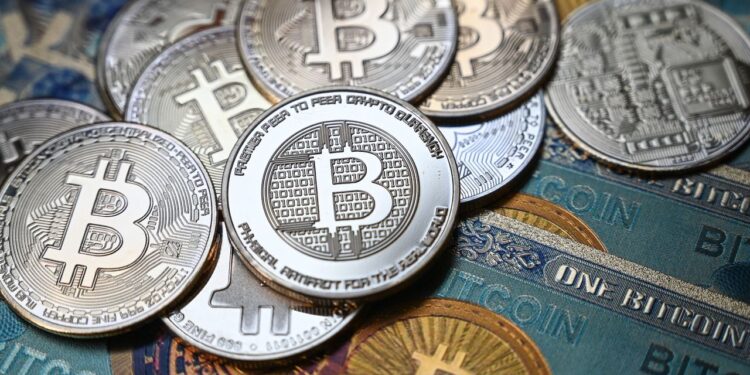 ARK Invest’s Cathie Wood Puts Bitcoin At $1 Million In 8 Years, Here’s Why