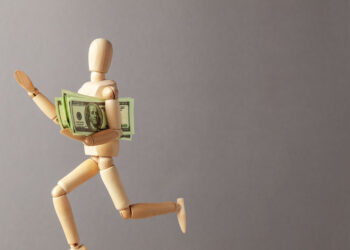 Australia Sues Block Earner, Hacker Steals $42M from Fenbushi Founding Partner, DBS Completes Repurchase Transaction on a Blockchain-based Network