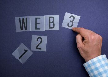 The Pros and Cons of Web2 Joining Web3