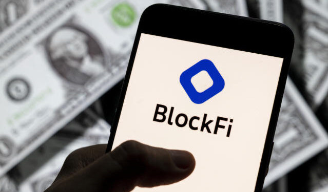 Crypto Lender BlockFi Pauses Platform Activity, Prepares for Bankruptcy Amid FTX Drama