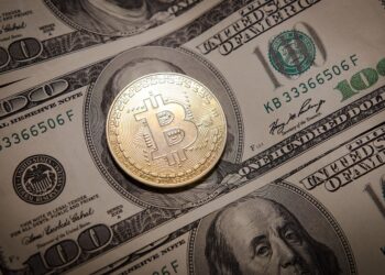 Brace For Impact, Bitcoin Price Holds At $20,400 Ahead Of FOMC