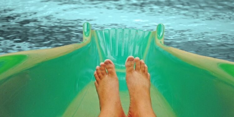 Ethereum Price Plunges, Why ETH Could Soon Dive Below $1,000