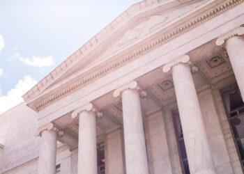 US Government Owns More Than 1% of Total Bitcoin Supply – Will They Dump It?