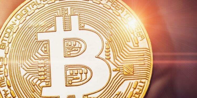 On-Chain Data Suggests Bitcoin Whales are Unloading BTC at a Record-Breaking Rate – What’s Going On?