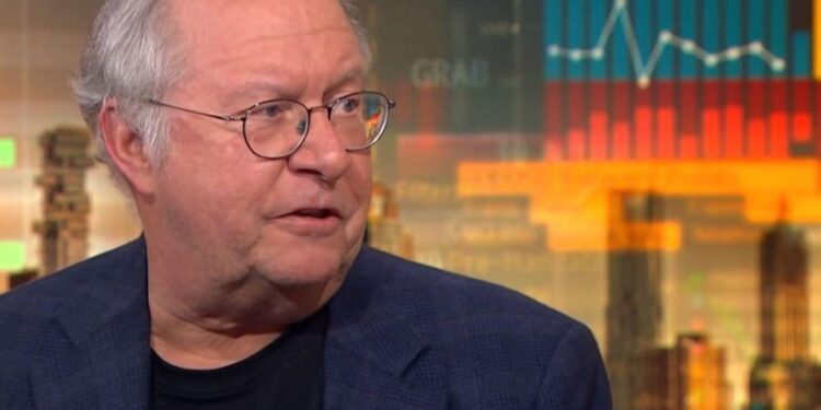 Early Amazon Investor Bill Miller is Still Bullish on Bitcoin Despite the Recent Crash – What Does he Know?