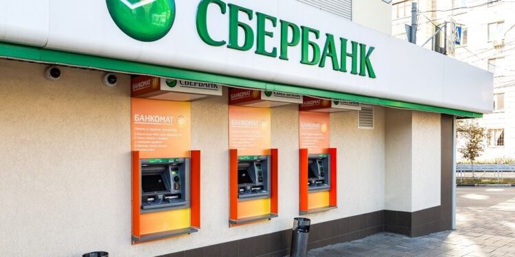 Sberbank’s Blockchain Platform to be Ethereum-Compatible, Internet Computer’s Mainnet Integrates with Bitcoin, Exclusive Automotive Group Accepts Crypto