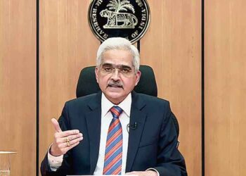India’s Central Bank Governor Calls Crypto “Gambling,” Asks for Blanket Ban Again!