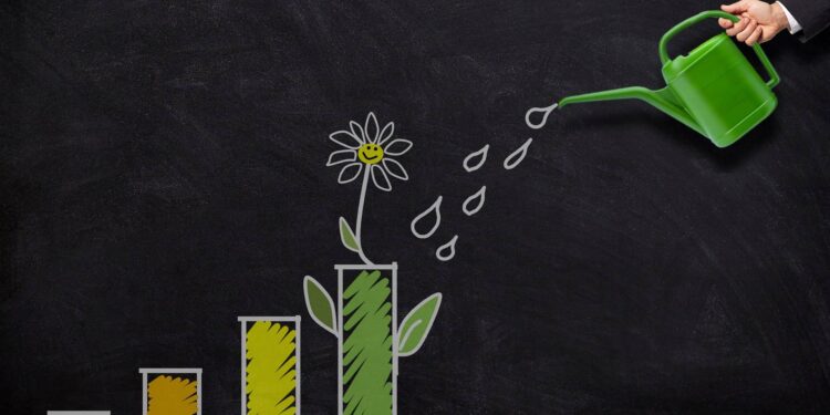 Solana (SOL) Outperforms Top Coins With 28% Gains On Weekly Chart