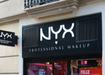 National Australia Bank to Create a Stablecoin, Customers Sue Compass Mining, NYX Professional Makeup Announces a DAO