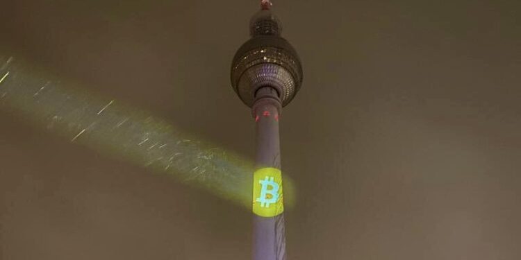 Berlin’s TV Tower Lights Up with Giant Bitcoin Logo and This Twitter User Just Claimed Responsibility