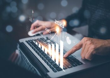 Crypto Experts are Saying These Altcoins Will be the Next Big Thing – Find Out Why