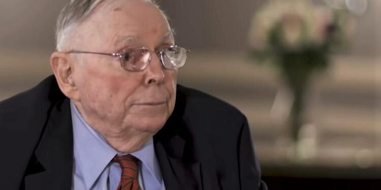 Billionaire Charlie Munger Says America Should Ban Crypto – Here’s Why
