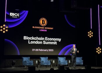 How Blockchain Revolutionized Modern Warfare: Lessons from Ukraine