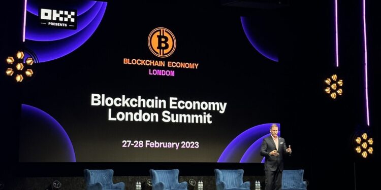 How Blockchain Revolutionized Modern Warfare: Lessons from Ukraine