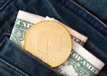 While NEO Price Explodes, These 3 Altcoins May 10x This Year