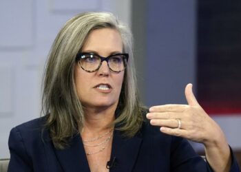 Arizona Governor Vetoes Bill to Limit Local Regulations and Taxes on Blockchain Node Operators