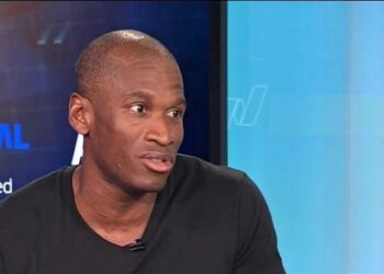 Billionaire Arthur Hayes Claims Average Crypto User Prioritizes Ease of Use Over Decentralization – What Does This Mean for the Industry?