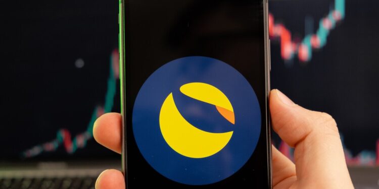 Terra Luna Classic Price Prediction as LUNC Suddenly Pumps Up 3.5% – Time to Buy?