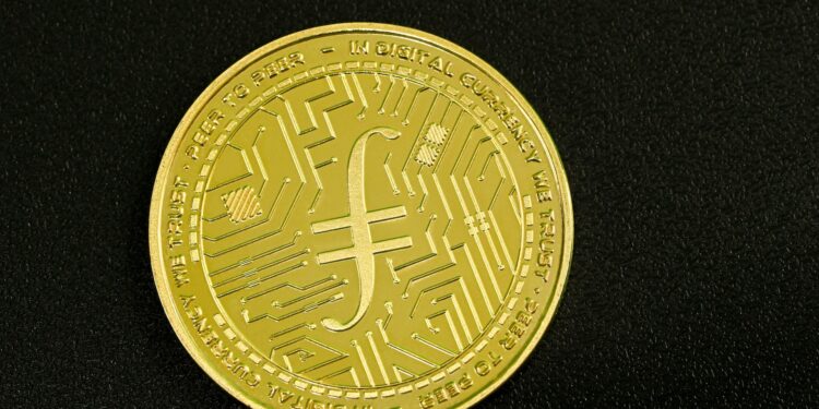 Filecoin Experiences Sharp Sell-Off, Potential For Price To Drop Below $5