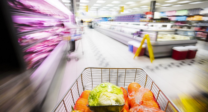 Shiba Inu: Whales Accumulate Yet Price Drops