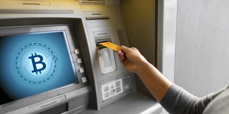 Voyager Might Start Fund Distribution in ‘Few Weeks’, Jack Dorsey’s Cash App Posts $2.16B in BTC Revenue for Q1, UK Continues Crypto ATM Crackdown