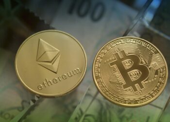 Correlation Between Bitcoin and Ether Prices Dips Below 80%, First in 18 Months