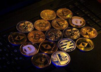 5 Best Trending Coins on Dextools Today – RefundCoin, GMFAM, Ben, Pepe, Papi Chulo