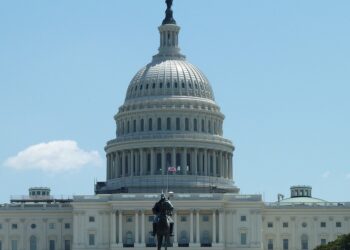 US Lawmakers Urges the SEC To Include State-Regulated Custodians in New Rule