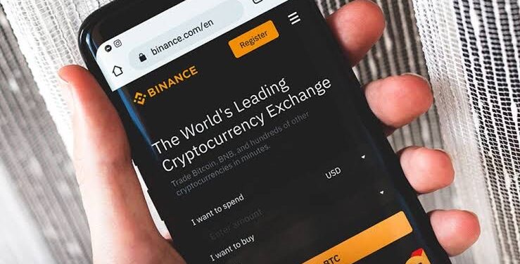 Binance.US Suspends USD Deposits And Withdrawals Amid SEC Pressure