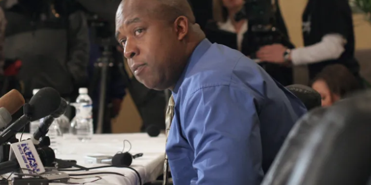 Reggie Fowler, Ex-Vikings Co-Owner, Gets 6-Year Jail Term