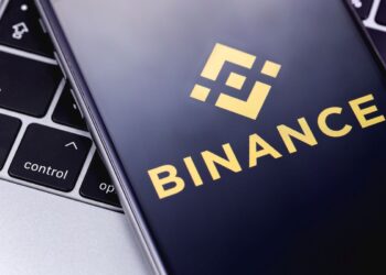 Binance’s Powerful Co-founder Yi He Breaks Silence Amidst Regulatory Turmoil
