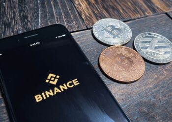 SEC Pursues ‘Alternative Means’ to Serve Legal Documents to Binance CEO