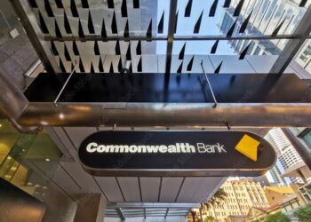 US Court Issues a Summons for Binance’s CZ, EU Targets Instagram, YouTube, TikTok & Twitter Over Crypto Ads, Commonwealth Bank of Australia Limits Customers’ Ability to Send Money to Crypto Exchanges