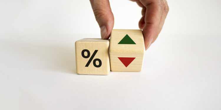 Terra Classic (LUNC) Analysis: Is The $0.00012 Target Within Reach?