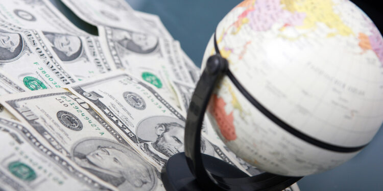 BUSD Market Cap Plunge Of 80% Raises Concerns Of Impending Collapse