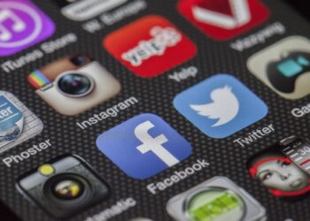 Lens Protocol Raises $15 Million to Augment Decentralized Social Media – Next Twitter Competitor?