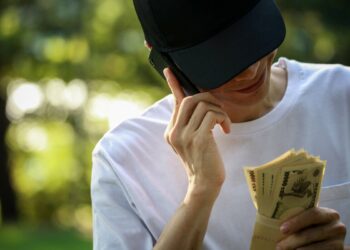 School Kids Reportedly Phishing Millions in NFTs for Roblox Skins