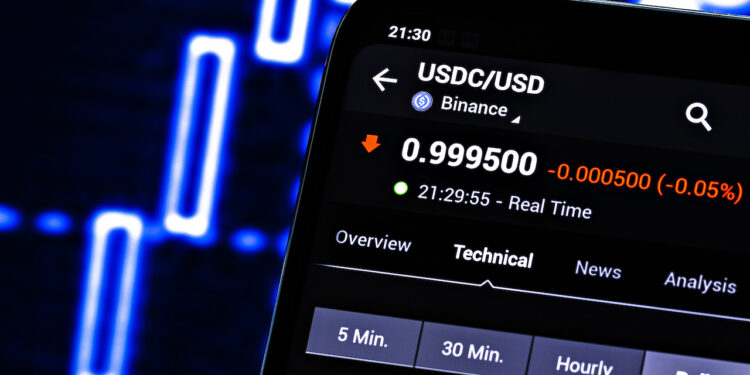 Circle USDC-Issuer Taps Ex-Regulator as Chief Legal Officer in Regulatory Push