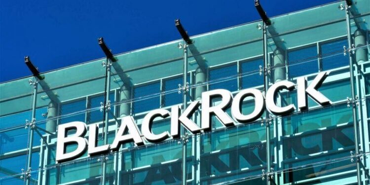 BlackRock CEO Larry Fink Highlights Rising Crypto Demand from Gold Investors