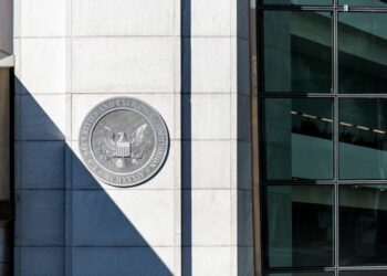 Coinbase Lawyers Claim Biden Student Loans Ruling Strengthens Defense Against SEC