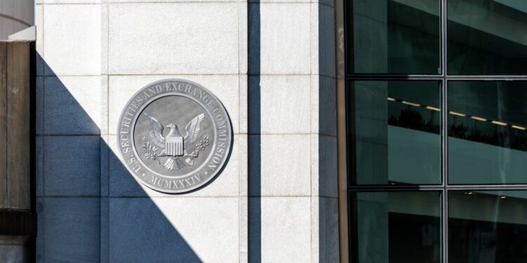 Coinbase Lawyers Claim Biden Student Loans Ruling Strengthens Defense Against SEC
