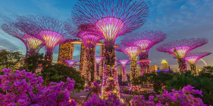 Singapore’s Monetary Authority Enforces Crypto Lending and Staking Ban for Retail Investors