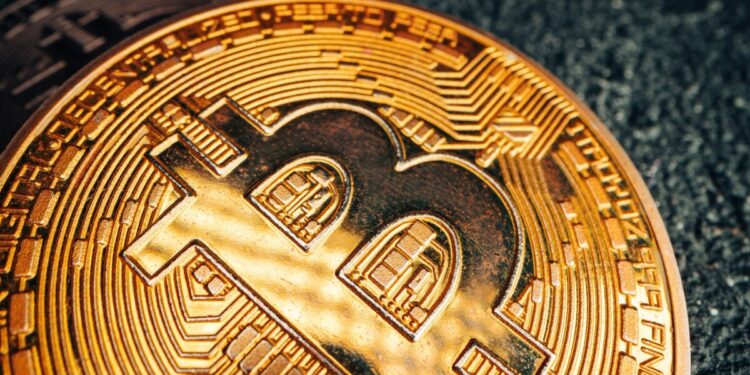 Bitcoin (BTC) Slides Back Below $30K, But Should Pump if These Correlations Re-emerge